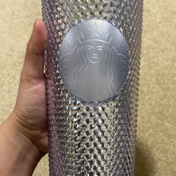 Sliver Studded Starbucks Venti Cup - Released in 2020 - Picture 4 of 5